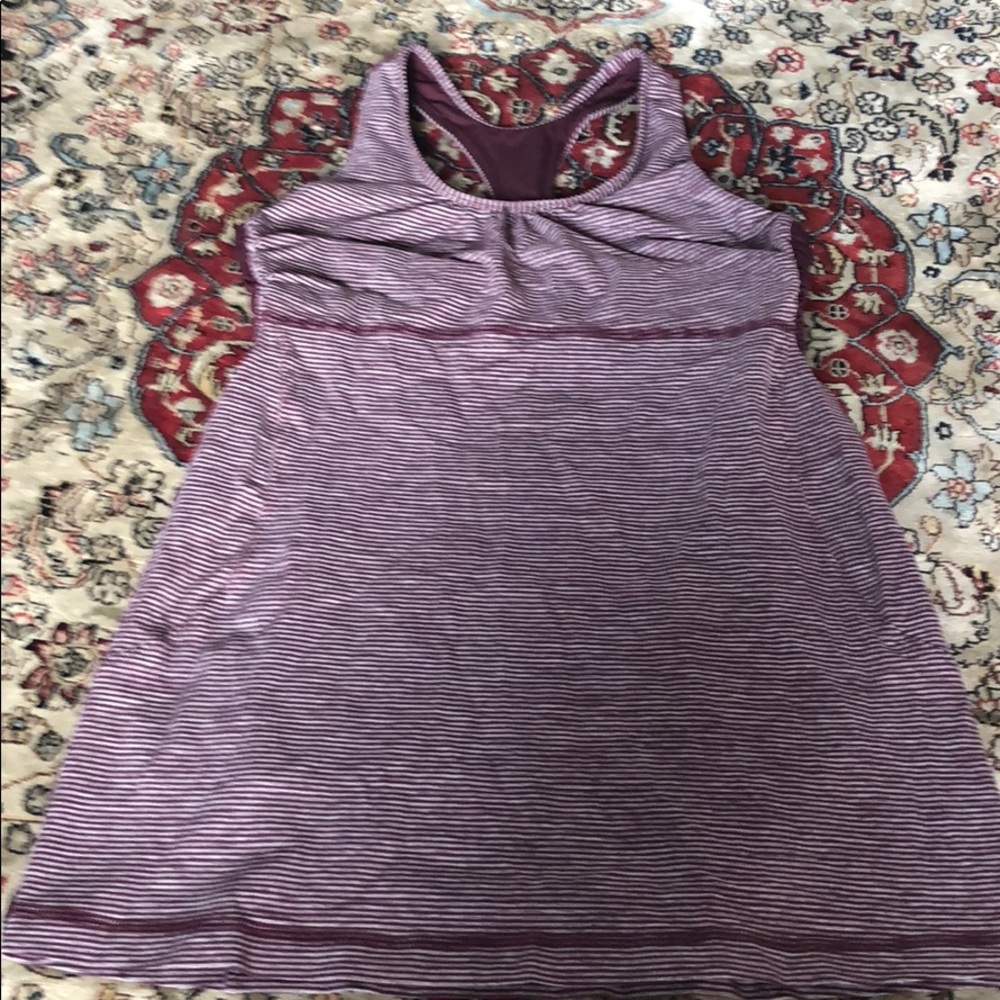 Lululemon tank
